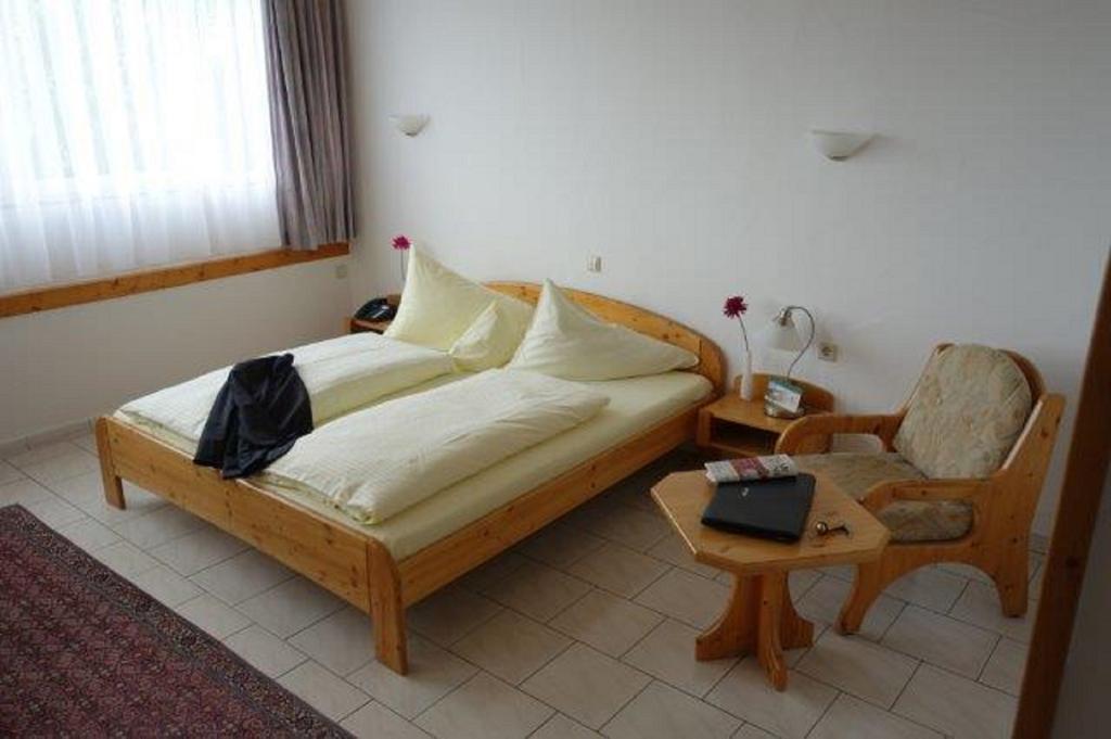 אסלינגן Eichenhof Hotel Gbr מראה חיצוני תמונה